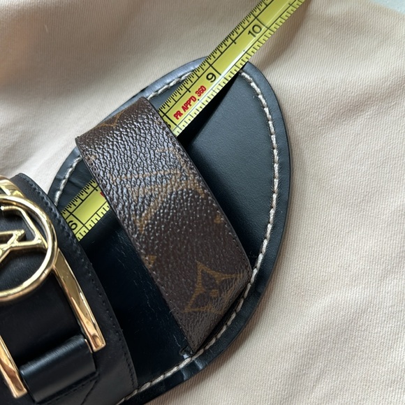 🤎🖤 Louis Vuitton Academy Sandal 🖤🤎 - Picture 10 of 10